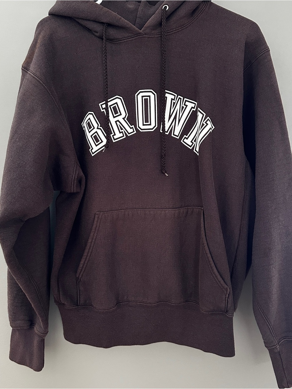 Vintage Brown University Graphic Print Fleece Pullover Hoodie Pockets Brown M